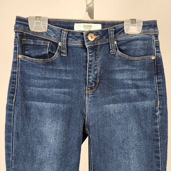 California Vintage High Rise Skinny Jeans Size 7 - Picture 2 of 9
